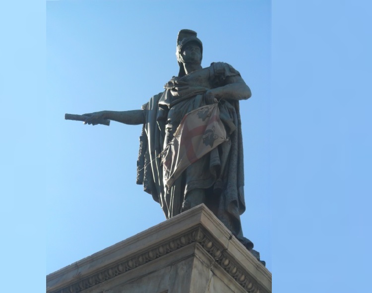 Statua di Re Carlo Felice