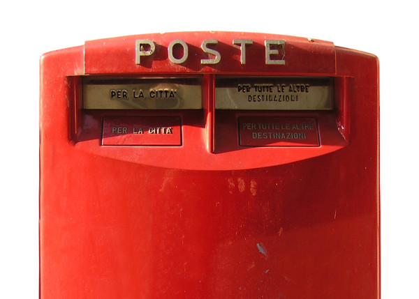 Cassetta postale piazza Yenne