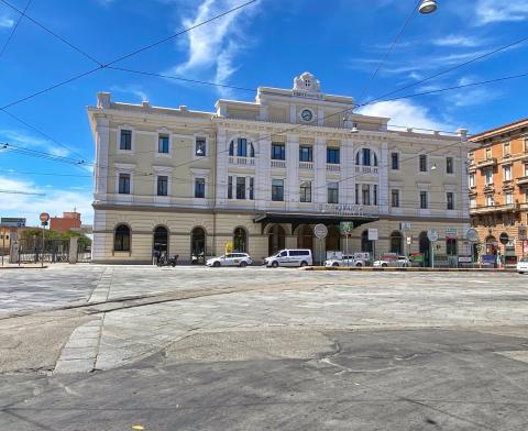 Stazione Ferroviaria Trenitalia